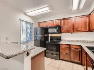 Photo #3: 2522317 Listing 