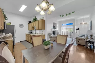 Photo #5: 2522327 Listing 