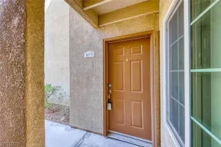 Photo #3: 2522374 Listing