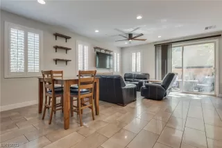 Photo #3: 2522387 Listing