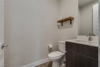 Photo #5: 2522387 Listing