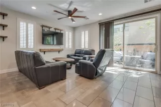 Photo #6: 2522387 Listing