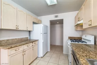 Photo #6: 2522393 Listing 