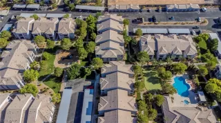 Photo #6: 2522449 Listing