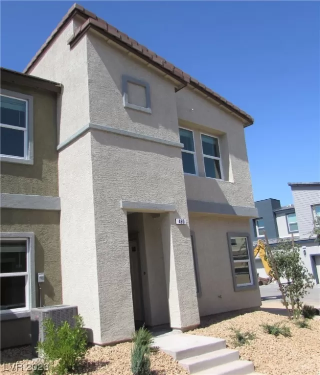 MLS: 2522450 Condo For Sale