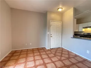 Photo #1: 2522469 Listing 