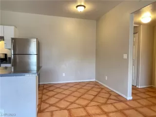 Photo #3: 2522469 Listing 