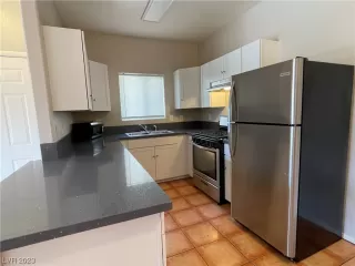 Photo #4: 2522469 Listing 