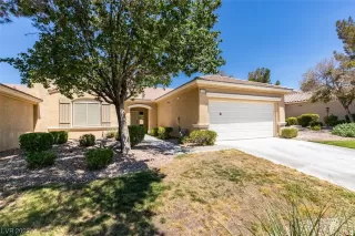 Photo #1: 2522507 Listing 