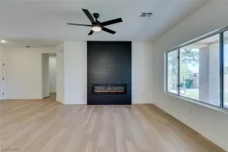 Photo #2: 2522507 Listing 