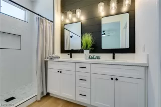 Photo #4: 2522507 Listing 