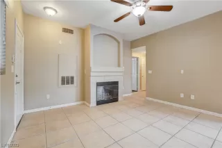 Photo #4: 2522558 Listing