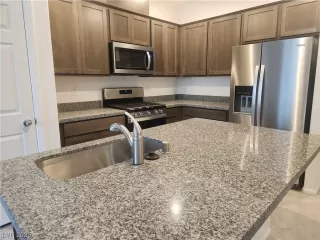 Photo #1: 2522559 Listing 