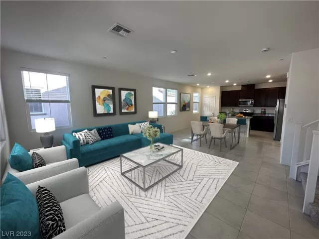 MLS: 2522564 Condo For Sale