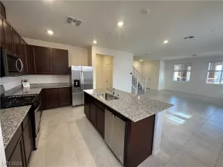 Photo #6: 2522564 Listing 