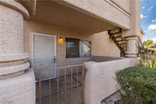 Photo #1: 2522584 Listing