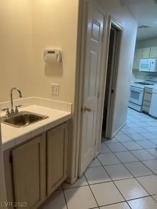 Photo #4: 2522594 Listing 