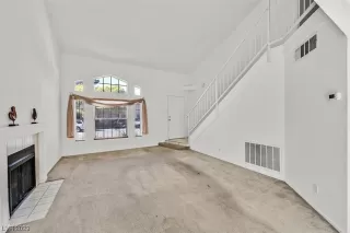 Photo #3: 2522624 Listing