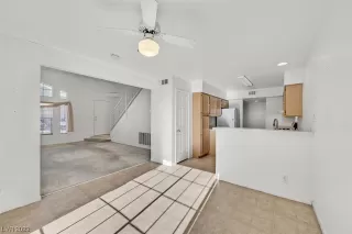 Photo #5: 2522624 Listing