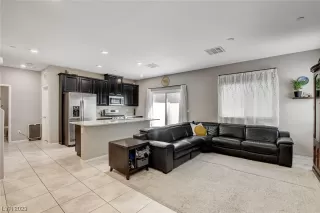 Photo #1: 2522654 Listing