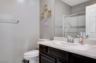 Photo #5: 2522654 Listing