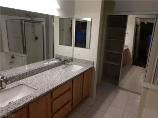 Photo #6: 2522678 Listing