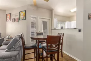 Photo #6: 2522775 Listing