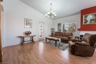 Photo #4: 2522867 Listing 