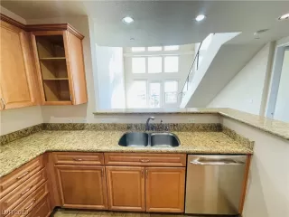 Photo #4: 2522870 Listing 