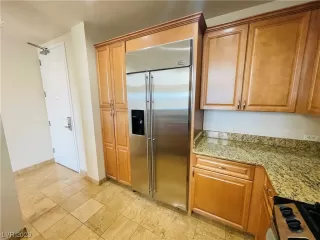 Photo #5: 2522870 Listing 