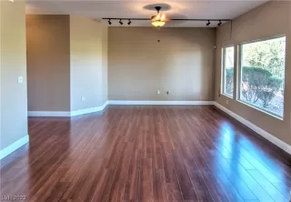 Photo #3: 2522881 Listing