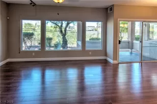 Photo #5: 2522881 Listing