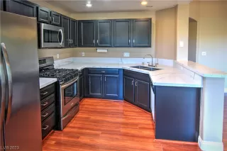 Photo #6: 2522881 Listing