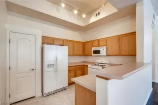 Photo #3: 2522883 Listing 