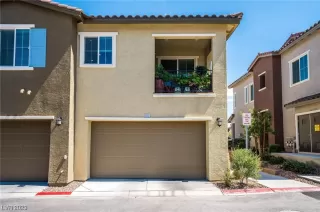 Photo #1: 2522908 Listing