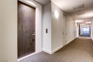 Photo #1: 2522989 Listing 