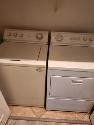 Photo #6: 2523013 Listing 