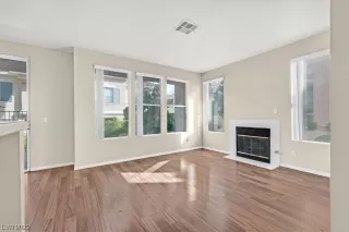Photo #2: 2523088 Listing 