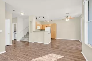 Photo #3: 2523088 Listing 