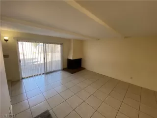 Photo #3: 2523106 Listing 