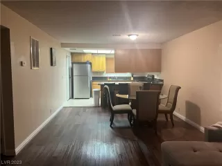 Photo #1: 2523130 Listing 