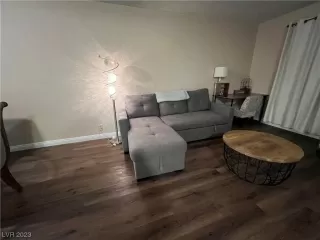 Photo #2: 2523130 Listing 