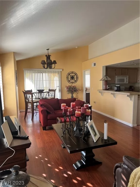 MLS: 2523140 Condo For Sale