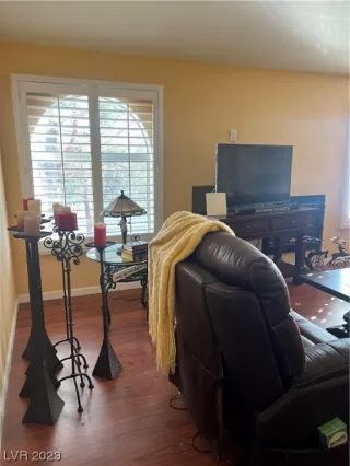 Photo #3: 2523140 Listing 