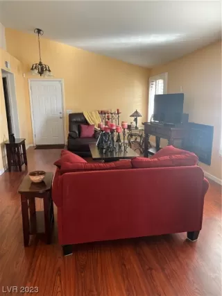 Photo #4: 2523140 Listing 