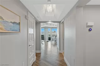 Photo #1: 2523143 Listing