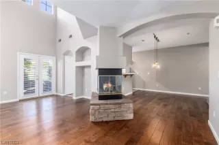 Photo #2: 2523156 Listing 