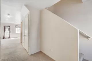 Photo #4: 2523161 Listing