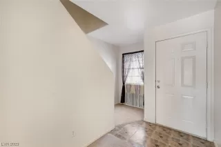 Photo #5: 2523161 Listing