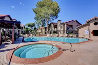 Photo #4: 2523271 Listing 